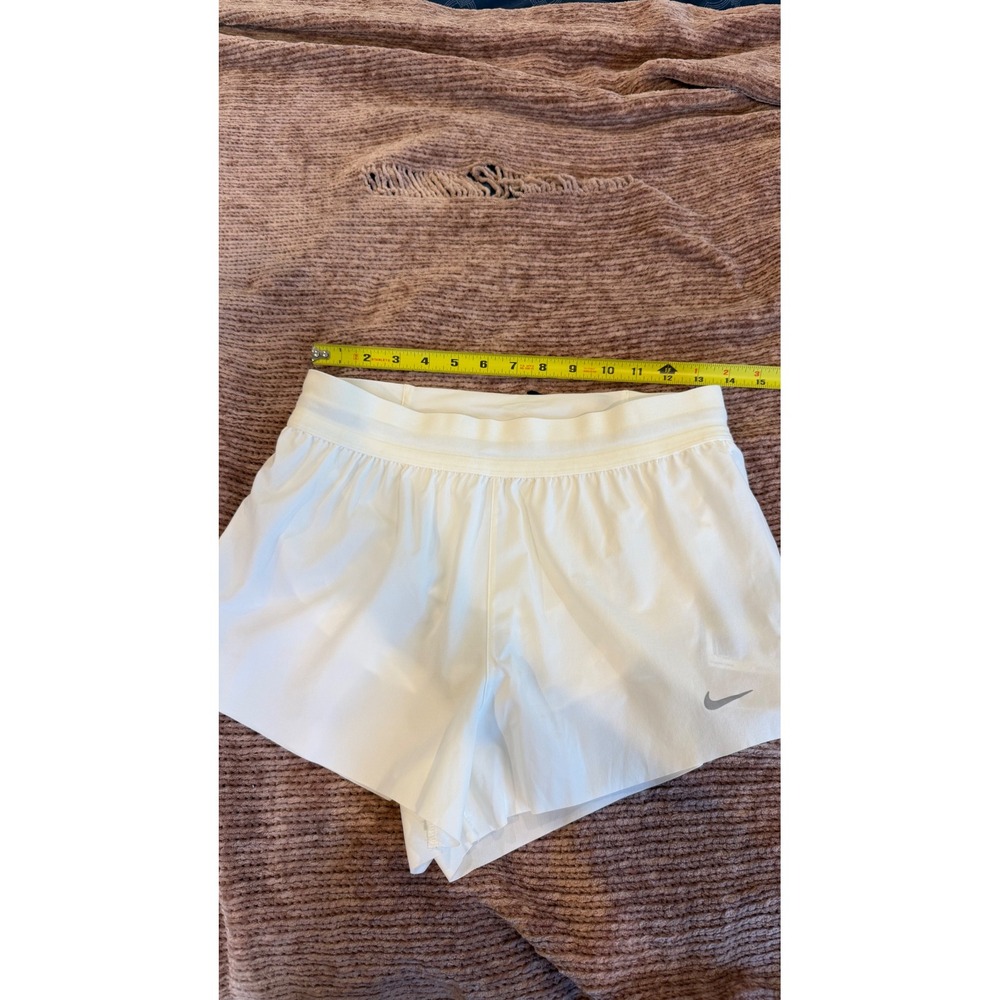 Nike AeroSwift Womens Running Shorts White HQ0638-133 Size Small NWT